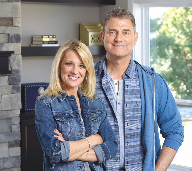 Pete Seyfer and Megan Turner, hosts of Alliant Energy's PowerHouse