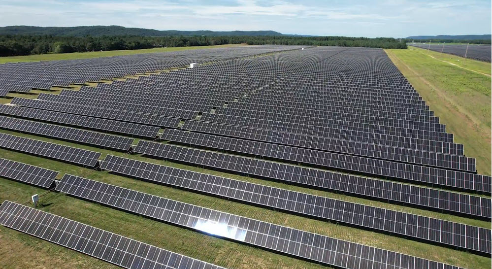 Drone image of the Bear Creek Solar facility.