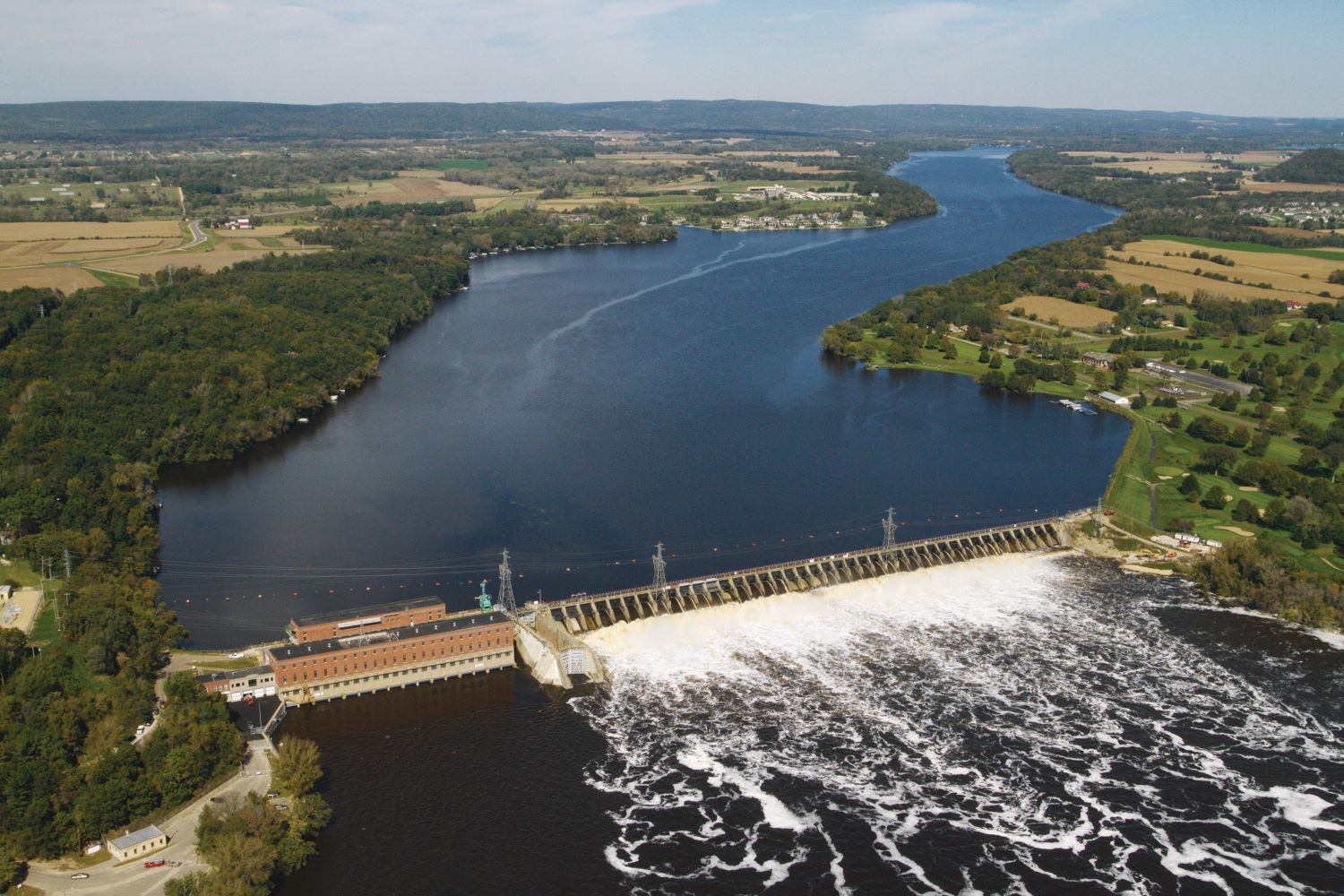 Aerial photo of Prairie du Sac dam