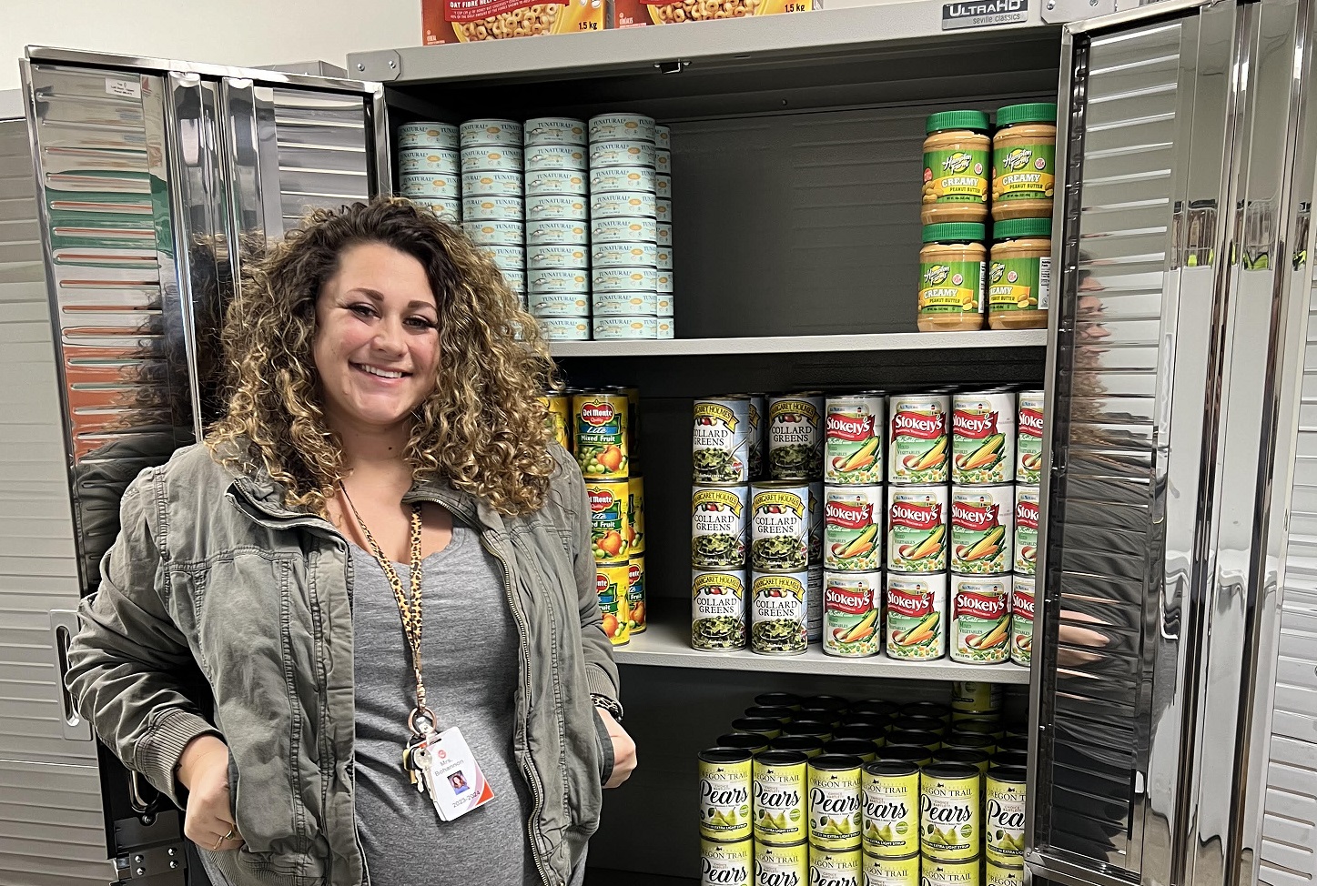 Volunteer at school pantry