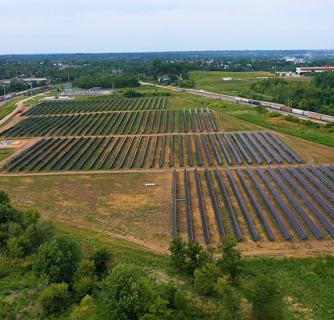 Aerial view of Alliant Energy's Cedar Rapids Community Solar field