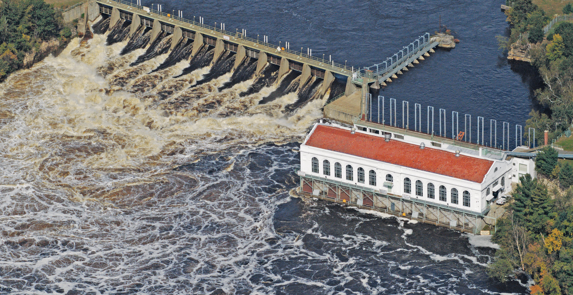Aerial photo of Kilbourn Dam